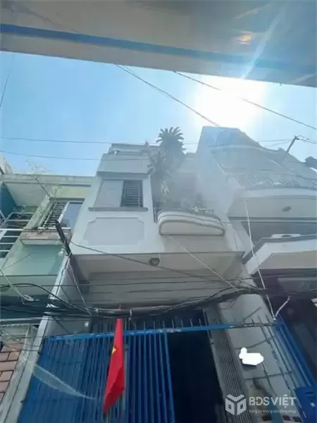 Nhà HXH Đường Thành Thái Quận 10 Phường 14 Cũ.