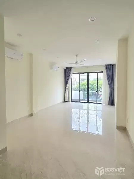 CHỦ BÁN GẤP - CHDV 6 LẦU MẶT TIỀN ĐẴNG VĂN BI - F TRƯỜNG THỌ