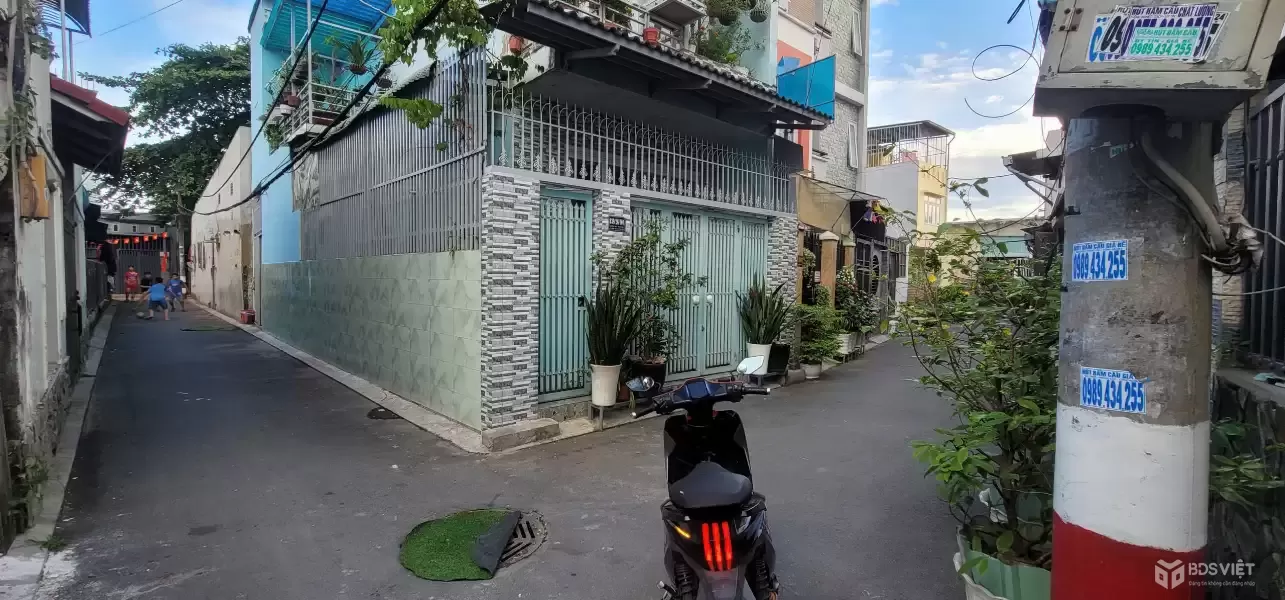 HIỀM NHANH CHÂN THÌ CÒN -  ĐẤT HẺM Ô TÔ - F LINH TÂY