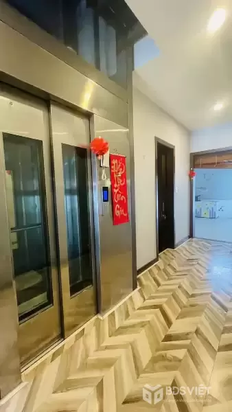 Quận 7 - Khu Phân lô Cư Xá NH - Thang máy - 90m2 - 4 tầng - 19.5 tỷ