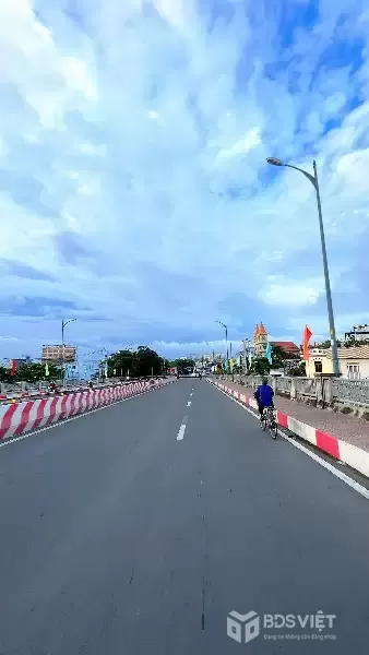 CẦN BÁN 92M2 NHÀ 1 TẤM MT THẾ LỮ KD BUÔN BÁN THOẢI MÁY