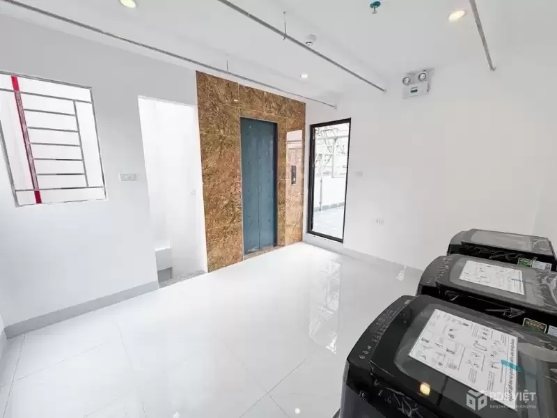 BÁN TÒA CHDV DỊCH VỌNG – 7 TẦNG – 25 PHÒNG –125TR/THÁNG –GIÁ 24,8 TỶ