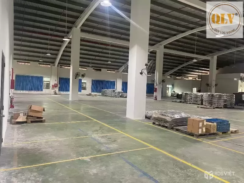 Cho thuê nhà xưởng KCN Việt Hương 1, Thuận An, Bình Dương ~7.358m²