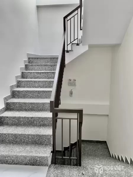 ♥ Gần MT Thái Thị Bôi, 90m2, ngang 5.5m 4 tầng 8 căn hộ thu 35tr, 6.x tỷ