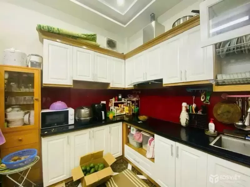 đội cấn DT 41m x5 tầng 13,9 tỷ ngõ thông,ba gác tránh,gần phố,nhà đẹp