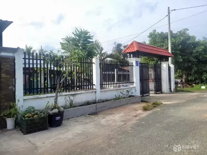 Bán nhà vườn mặt tiền đường nhựa xã Bình Mỹ , Củ Chi tdt 411m2 giá 5,3 tỷ