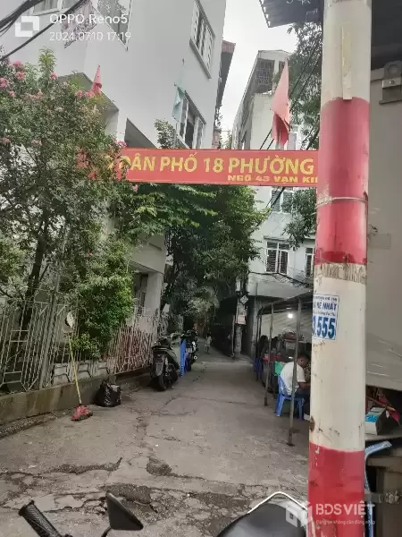 Bán gấp giá rẻ căn hộ khép kín Văn Hương 37m, tầng 2, mặt tiền 3m, 1.75 tỷ Đống Đa.