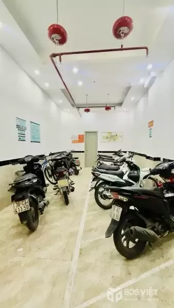  BÁN TÒA CĂN HỘ DỊCH VỤ – NGÕ TẠ QUANG BỬU, GẦN ĐH BÁCH KHOA DT 110M2X5T THANG MÁY