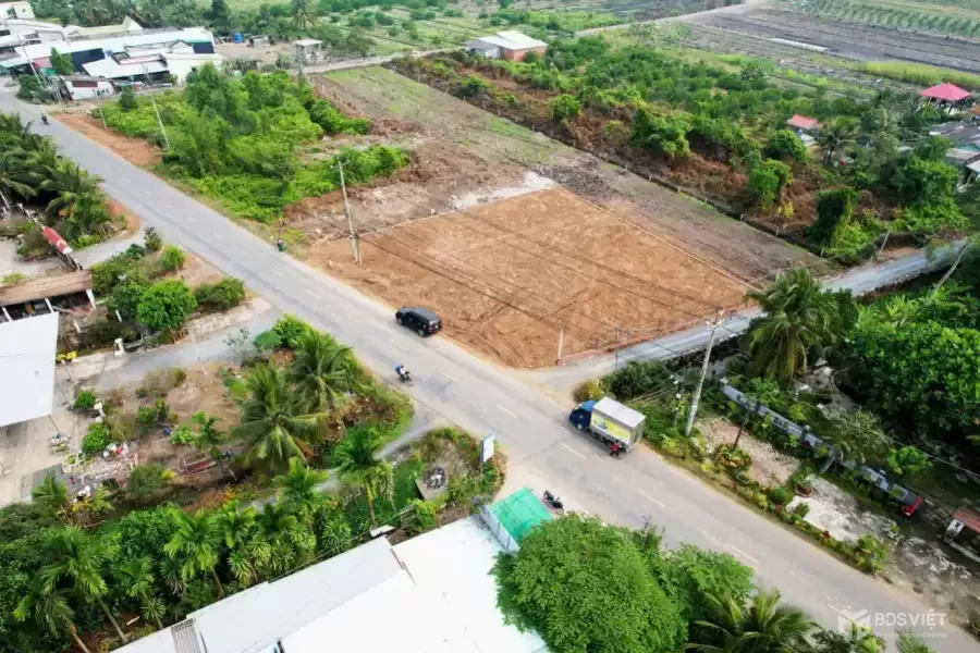 Bán 4 lô thổ cư mặt tiền ĐT 816 , Thạnh Hòa, Bến Lức giá 1,49 tỷ / lô