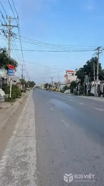 Bán nền thổ cư khu tái định cư Tấn Long, xã Thanh Phú, Bến Lức dt 100m2 giá 2,75 tỷ