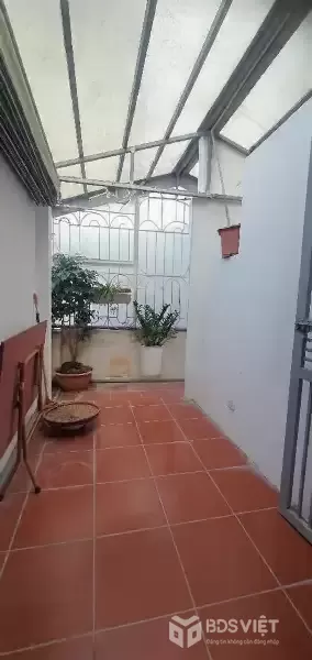 bán nhà kim mã 40m x4 tầng 7,4 tỷ ngõ rộng,thoáng,gần phố,dân xây