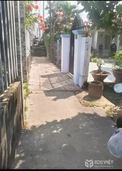 CẦN BÁN 180M2 ĐẤT THỔ CƯ HẺM XE GÁC GẦN ĐƯỜNG KINH T12