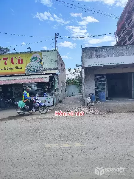 BÁN OR CHO THUÊ NHÀ 4,5 TẤM ĐỐI DIỆN ĐH PHẠM NGỌC THẠCH