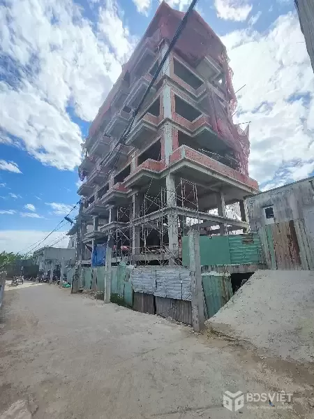 BÁN OR CHO THUÊ NHÀ 4,5 TẤM ĐỐI DIỆN ĐH PHẠM NGỌC THẠCH