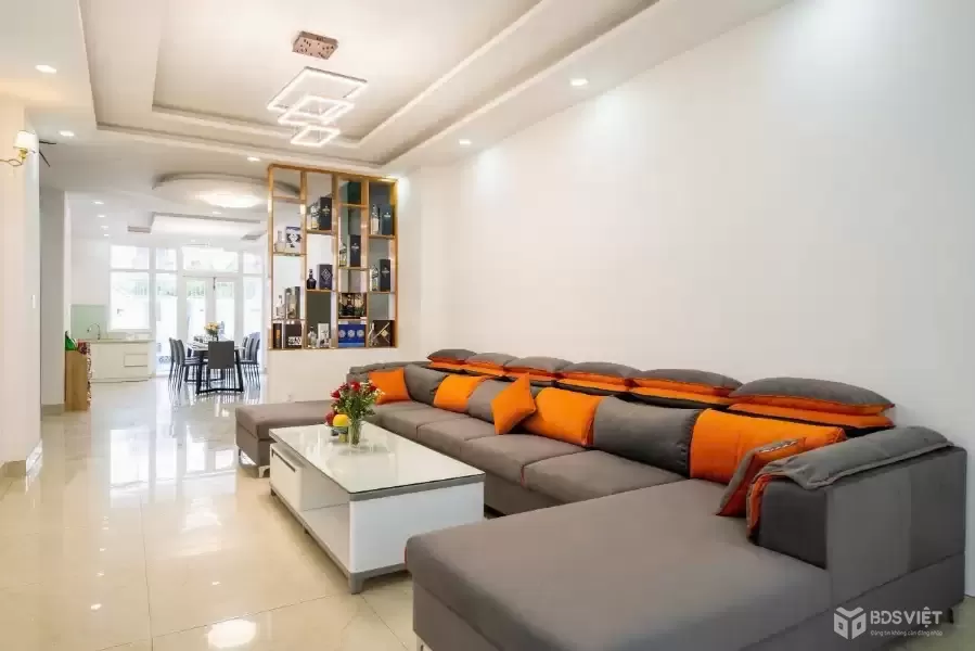 Bán nhà mặt tiền Thảo Điền cực hiếm, Thủ Đức (Q2 cũ), 205m2, HDT 75tr, 36.9 tỷ