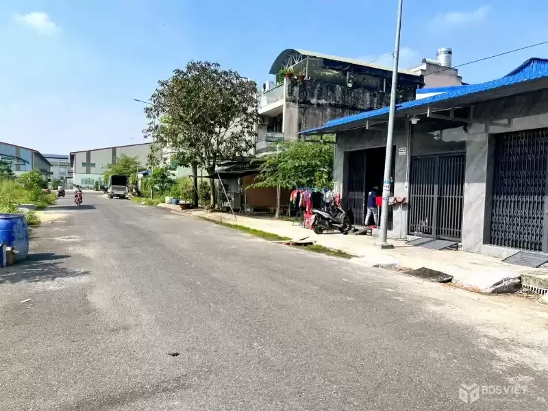 CẦN BÁN 130M2 ĐẤT THỔ CƯ TRONG KHU DC TÂN ĐÔ