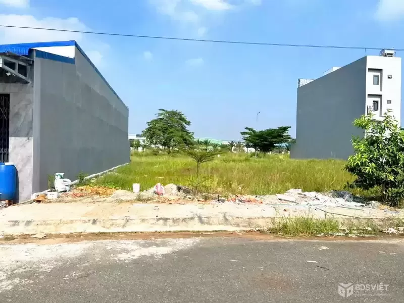 CẦN BÁN 130M2 ĐẤT THỔ CƯ TRONG KHU DC TÂN ĐÔ