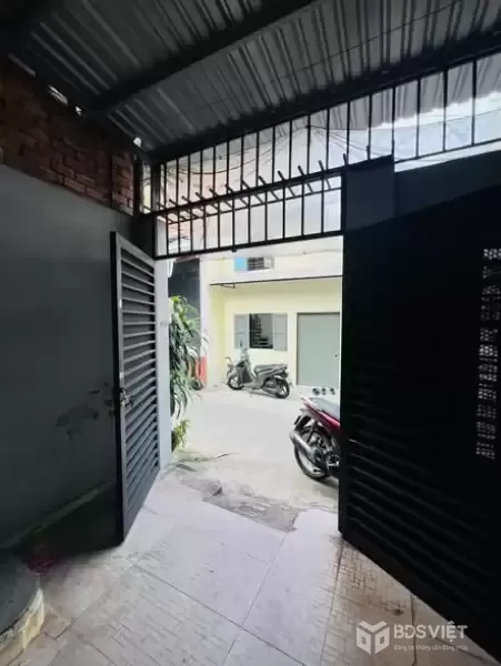 Nhà Đường Phạm Văn Bạch Phường 15 Quận Tân Bình Cũ.