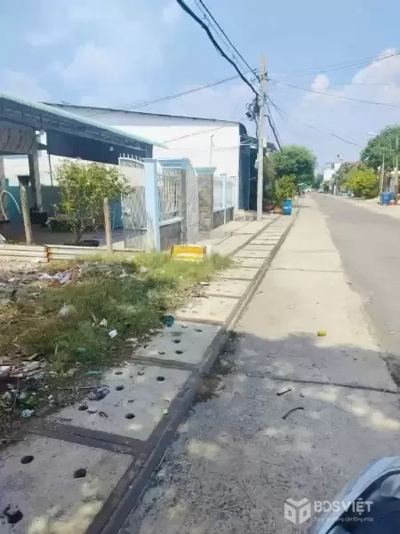 Bán đất mặt tiền đường số 33 xã Tân Thông Hội dt 416m2 full thổ giá 7,3 tỷ