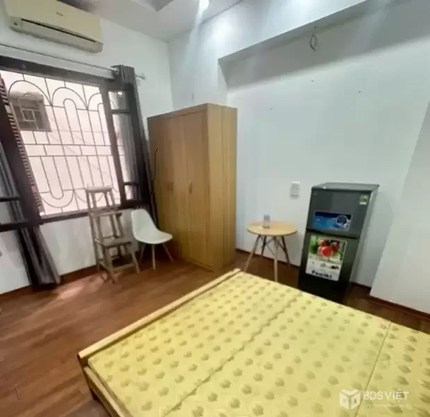 Bán nhà Cầu Giấy gần Đại học Thương Mại, Quốc Gia, Sư Phạm 40m2 hơn 7 đồng