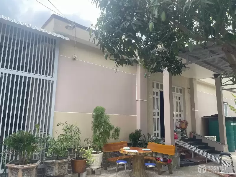 NHÀ ĐẸP – GIÁ TỐT  – CHÍNH CHỦ CẦN BÁN Tại Khu Đại Lộ Đông Tây, Phường Phú Khương, Tp Bến Tre