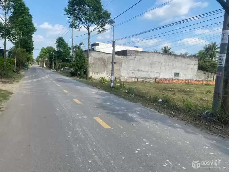 Bán đất mặt tiền đường nhựa ấp 10, Lương Hòa dt 1008m2 (250m2 thổ ) giá 6 tỷ