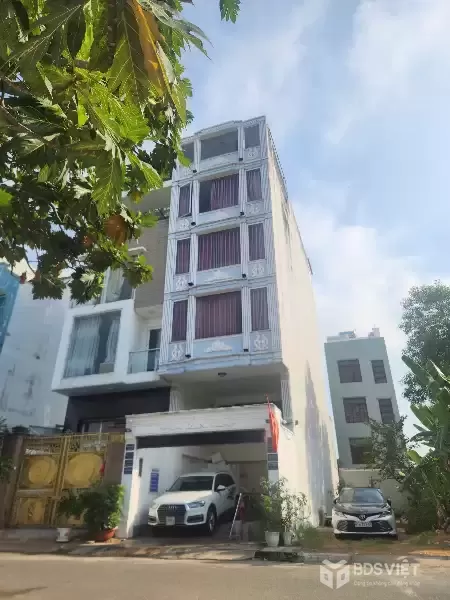 Bán nhà mặt phố Trương Văn Bang ngay UBND Thủ Đức, 103m2, Hầm 6 tầng-39.9 tỷ