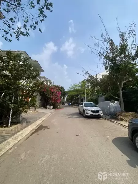 Bán biệt thự 240m2 Đặng Thùy Trâm, Bình Thạnh, 30.9 tỷ, Gần sông. 4 tầng