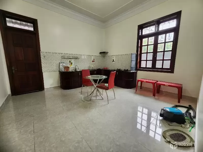 CHO THUÊ VILLA SÂN VƯỜN YERSIN P9 ĐÀ LẠT 5PN FULL NỘI THẤT 20TR