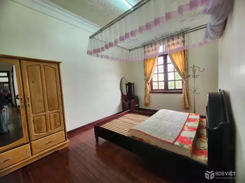 CHO THUÊ VILLA SÂN VƯỜN YERSIN P9 ĐÀ LẠT 5PN FULL NỘI THẤT 20TR