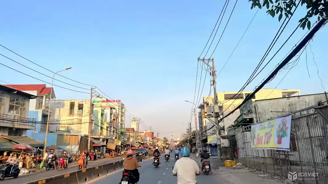 CẦN BÁN 200M2 NHÀ 1 TẤM ĐẸP MT ĐƯỜNG NGUYỄN HỮU TRÍ