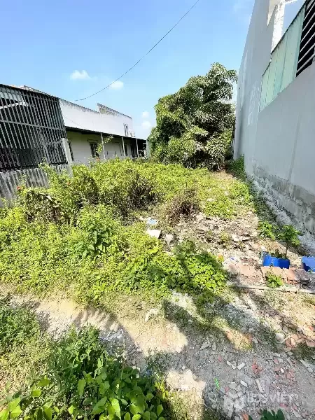 CẦN BÁN 331M2 ĐẤT THỔ CƯ LÔ 2 ĐƯỜNG BỜ KINH T14