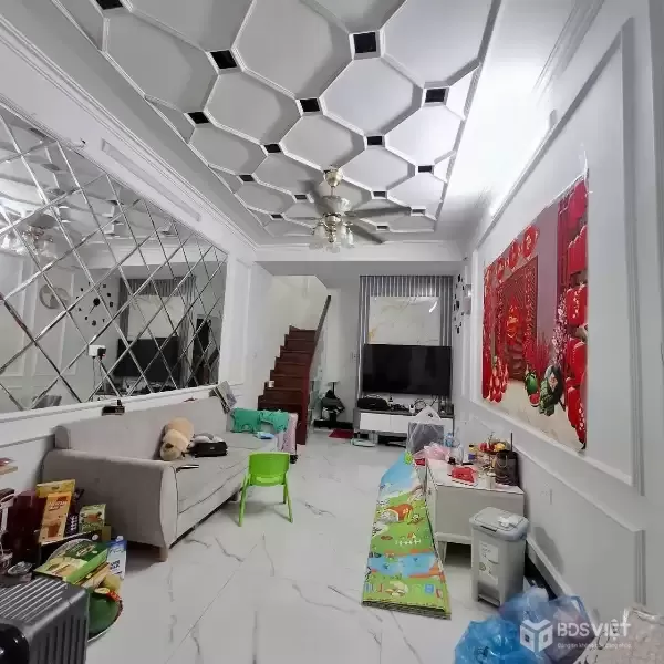 Bán Nhà  Thọ Lão 44m2. 4 tầng. mặt tiền 7.1m. giá 11.6 Tỷ Hai Bà Trưng Hà Nội