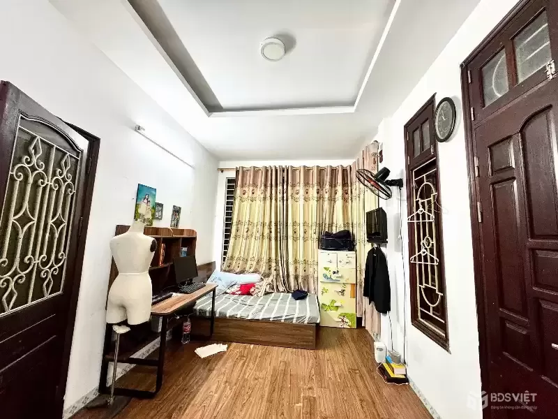 Bán Nhà Kim Ngưu 28m2. 4 tầng. mặt tiền 4.3m. giá 9.6 tỷ Hai Bà Trưng Hà Nội