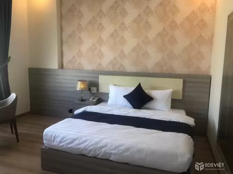 Cho thuê khách sạn 14 phòng đường Mạc Đỉnh Chi phường 4 Đà Lạt giá 45 triệu