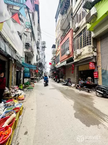 Bán Nhà Nguyễn Phúc Lai 44/47m2. 4 tầng. mặt tiền 3.6m. giá 13 Tỷ Đống Đa Hà Nội