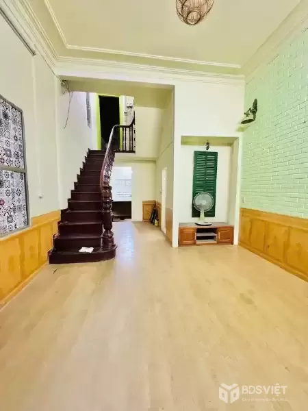 Bán Nhà Thọ Lão 40/43m2.  4 tầng. mặt tiền 4m. giá 12 Tỷ Hai Bà Trưng Hà Nội