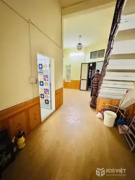 Bán Nhà Thọ Lão 40/43m2.  4 tầng. mặt tiền 4m. giá 12 Tỷ Hai Bà Trưng Hà Nội