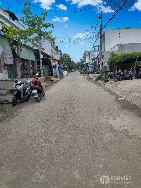 CẦN BÁN 100M2 ĐẤT TRONG KHU TÁI ĐỊNH CƯ TÂN TẠO