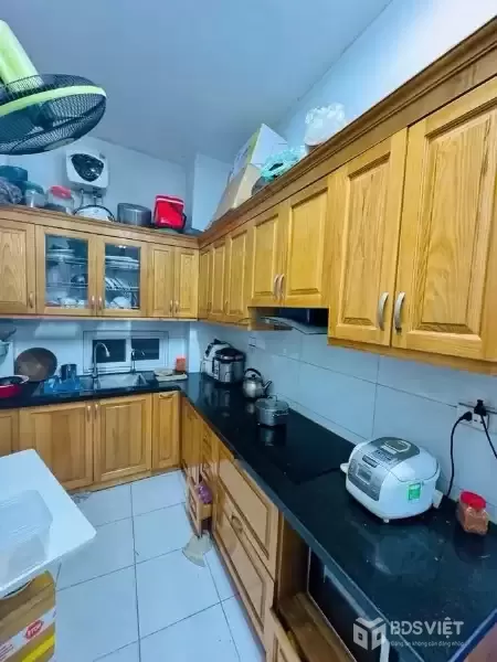 Bán Nhà Trần Khát Chân 31/35m2. 6 tầng. mặt tiền 4.33m. giá 12 Tỷ Hai Bà Trưng Hà Nội