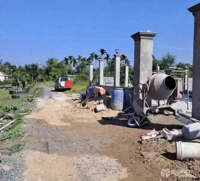 Bán nhà vườn tdt 1276,5m2 chưa thổ xã Bình Đức 1 lửng 2pn,2wc giá chốt 2,8 tỷ