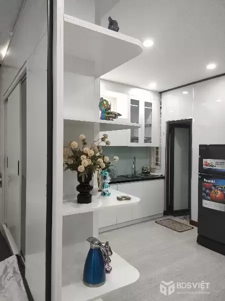 Bán gấp giá rẻ chung cư Sơn Tây 50m, tầng 2, mặt tiền 4m, 2.4 tỷ Ba Đình