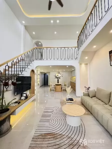 ♥ Kiệt 3m thẳng thông Lê Độ, gần Siêu Thị, 70m2, ngang 5m, 2 tầng 3PN, hơn 5 tỵ