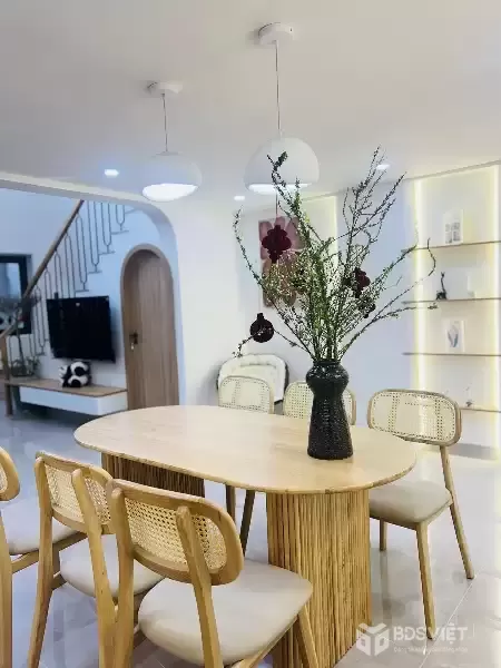 ♥ Kiệt 3m thẳng thông Lê Độ, gần Siêu Thị, 70m2, ngang 5m, 2 tầng 3PN, hơn 5 tỵ