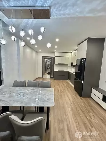 kim mã DT 40m x6 tầng thang máy,lô góc,10m ra mặt phố giá 16,5 tỷ