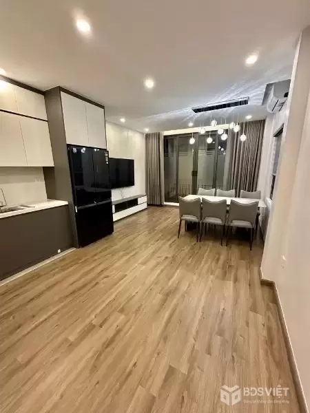 kim mã DT 40m x6 tầng thang máy,lô góc,10m ra mặt phố giá 16,5 tỷ