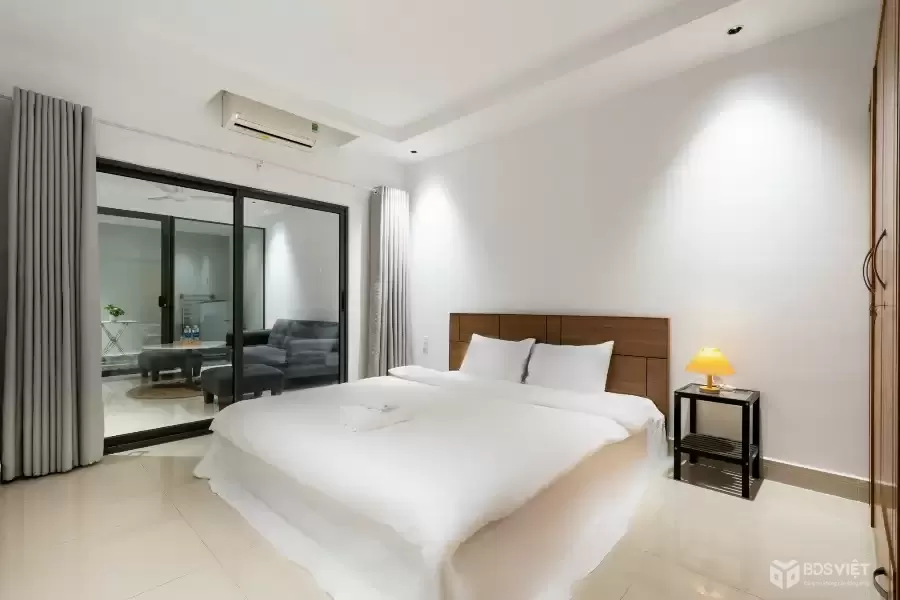 Bán nhà mặt phố khu Quốc Hương, Thảo Điền, Q2 cũ - 100m2 - tiện xây mới - 22.9 tỷ