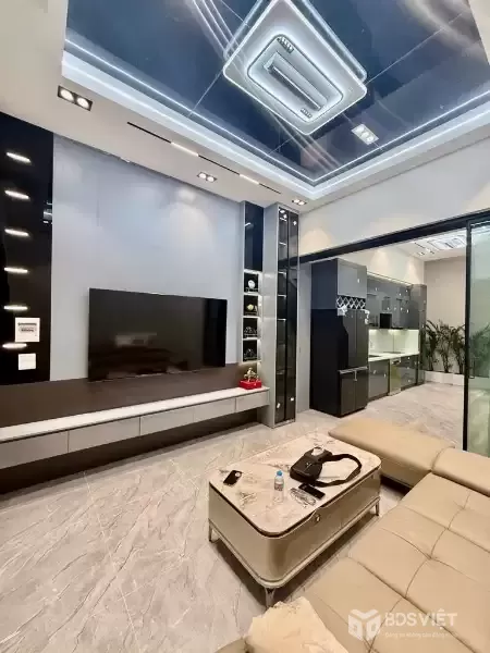 ???? Nhà đẹp trung tâm –Hai Bà Trưng 50mx4T ngõ thông – cách phố 50m