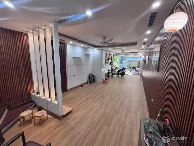 BÁN NHÀ NGUYỄN CHÁNH, CẦU GIẤY, 7 TẦNG THANG MÁY, OTO TRÁNH, VỈA HÈ, KD, VP, 39.X TỶ