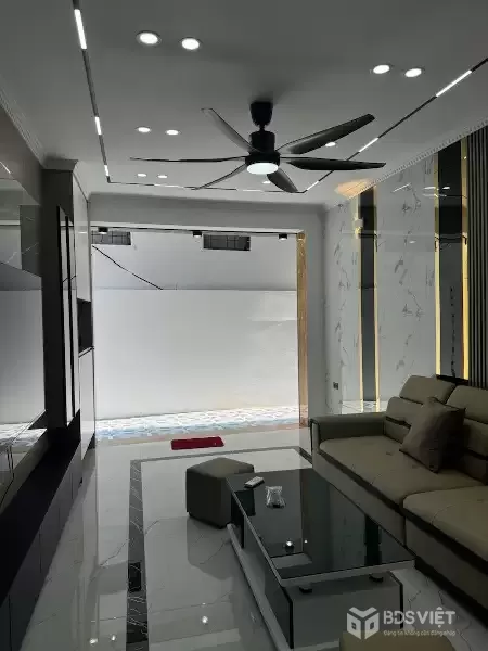 SIÊU PHẨM NGỌC THỤY LONG BIÊN 6 TẦNG THANG MÁY Ô TÔ ĐỖ CỬA 40m MT 4m 9 TỶ PULL NỘI THẤT